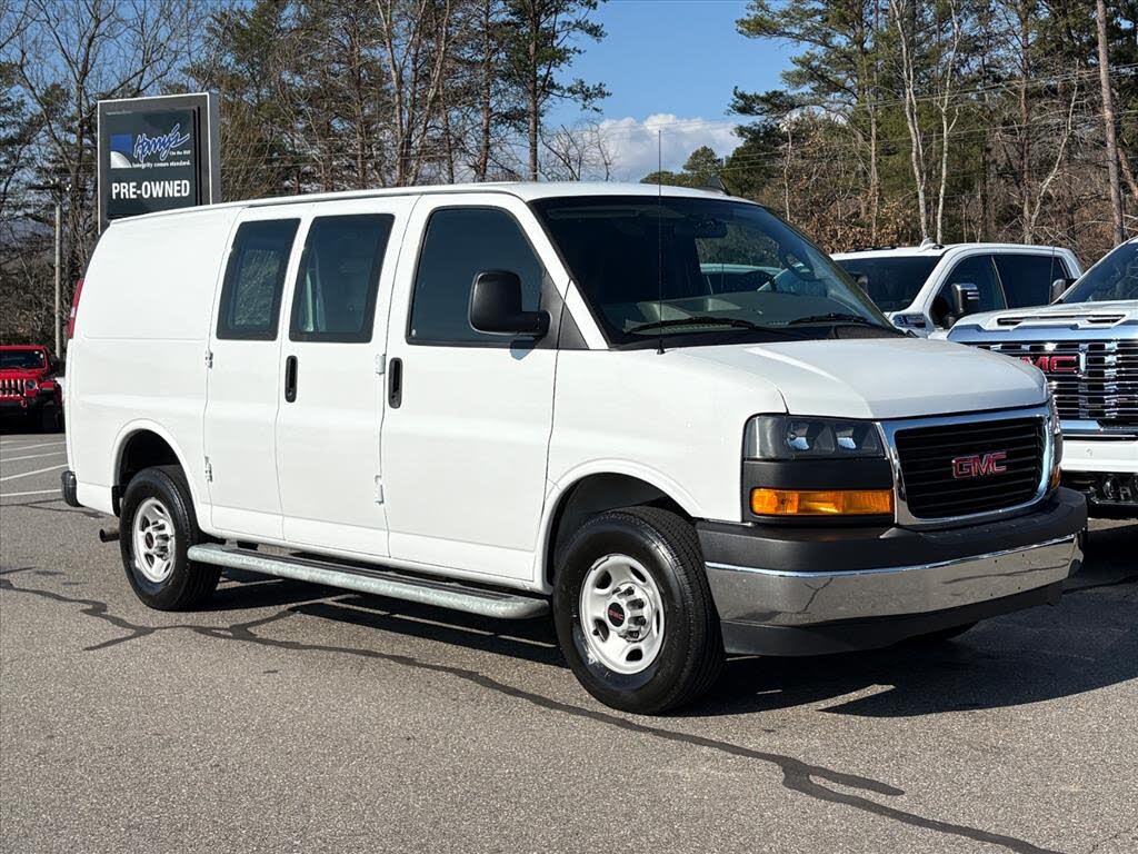 2024 GMC Savana Cargo 2500 RWD
