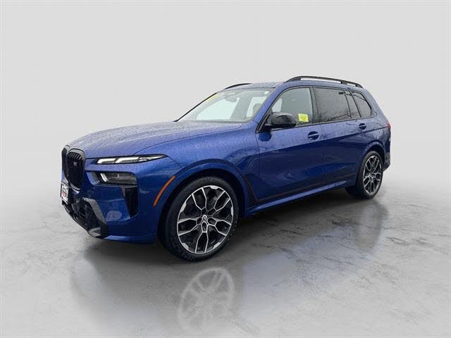 2023 BMW X7 M60i AWD