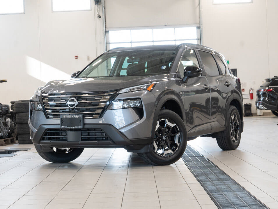 2025 Nissan Rogue Midnight Edition AWD