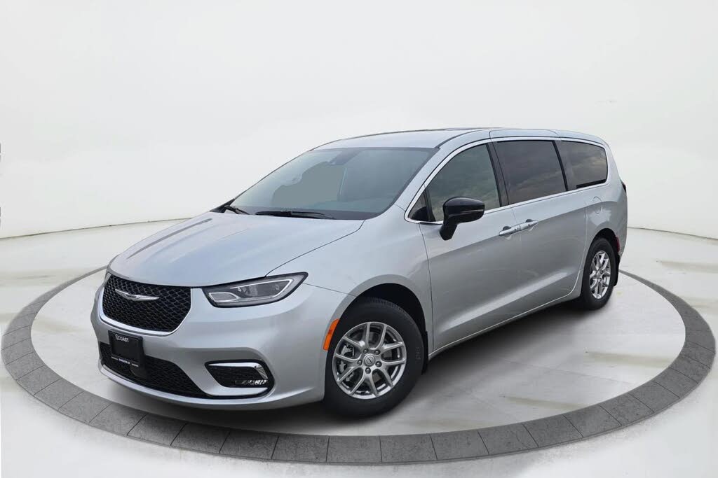 Chrysler Pacifica Select FWD 2026