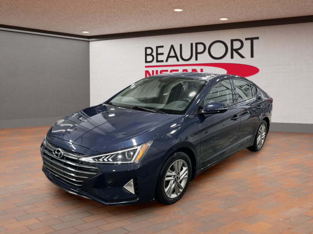 Hyundai Elantra Preferred FWD 2020