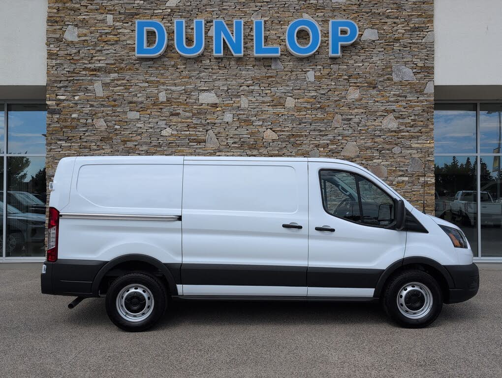 Ford Transit Cargo 150 Low Roof RWD 2025