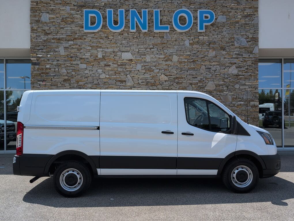 Ford Transit Cargo 150 Low Roof RWD 2025