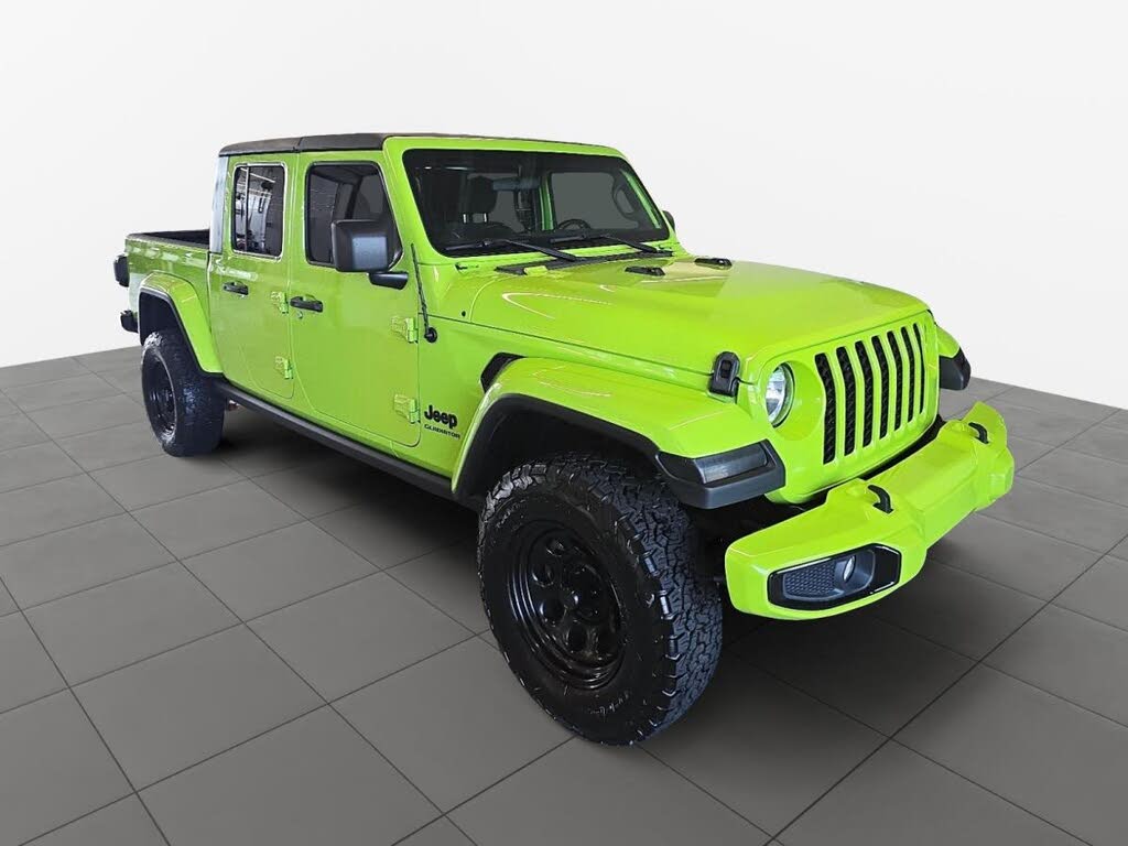2021 Jeep Gladiator Willys Crew Cab 4WD