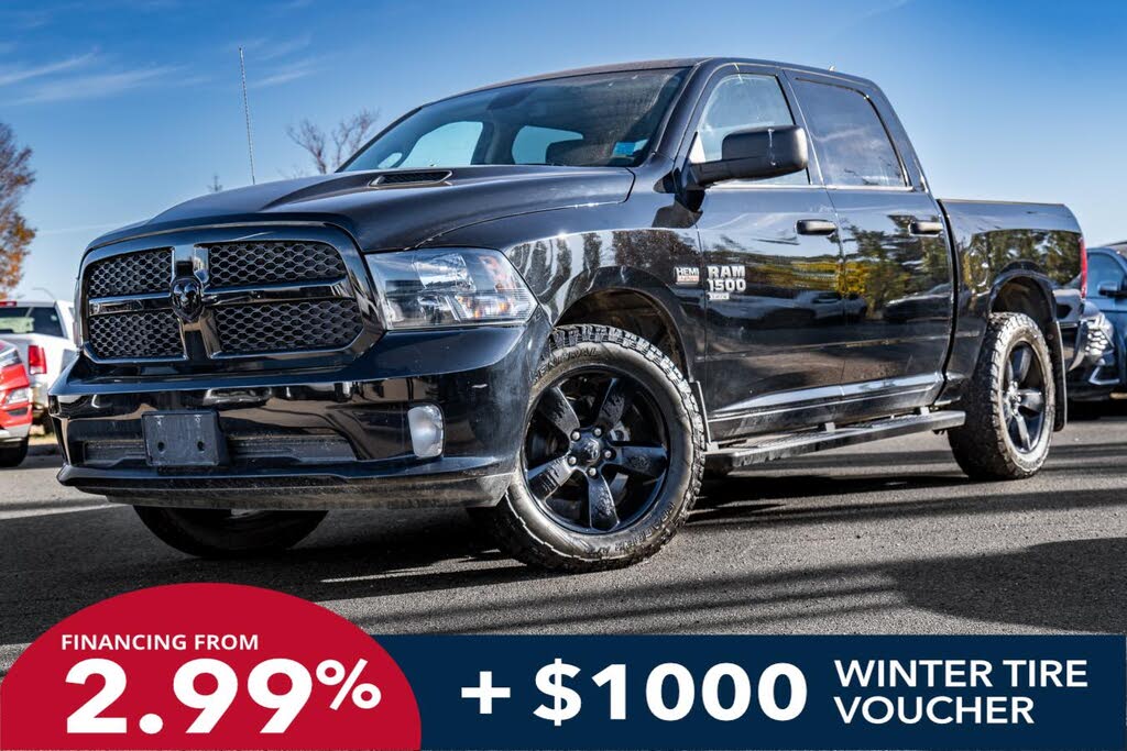 RAM 1500 Classic Express Crew Cab 4WD 2022