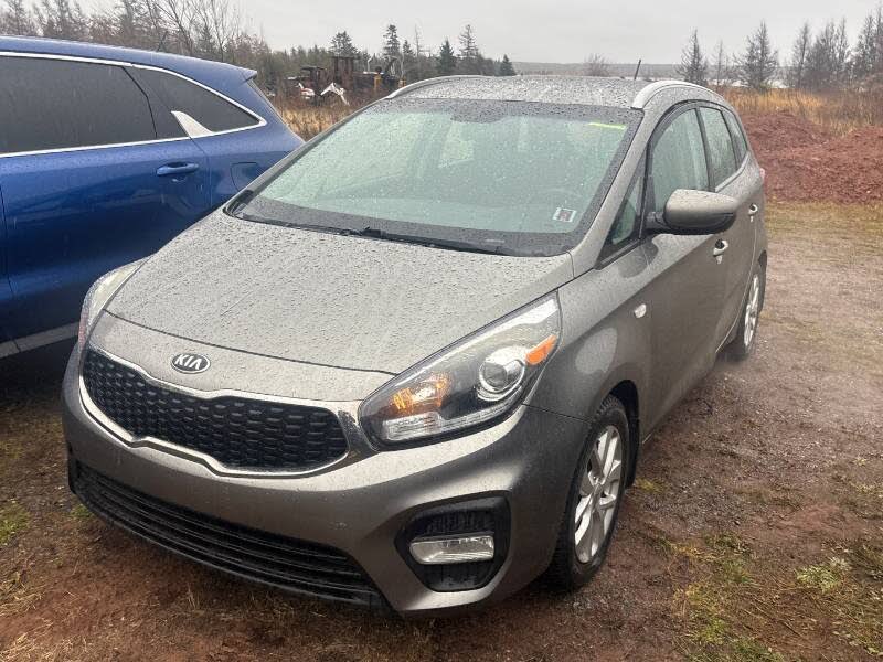 2017 Kia Rondo LX