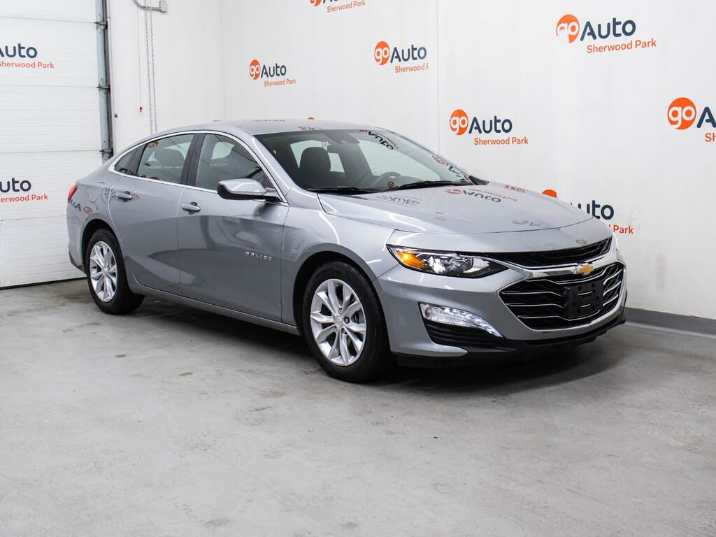 Chevrolet Malibu LT with 1LT FWD 2024
