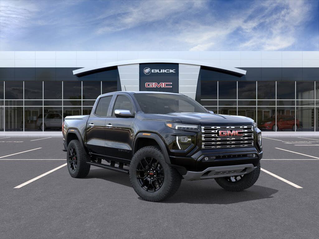 2025 GMC Canyon Denali Crew Cab 4WD