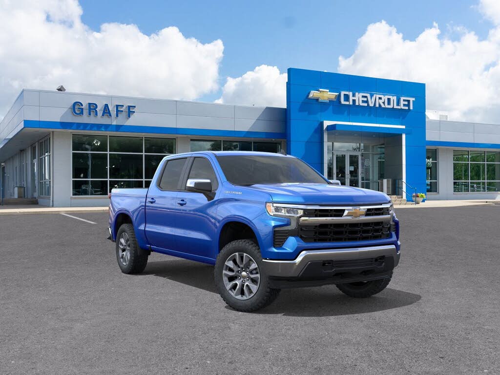 2026 Chevrolet Silverado 1500 LT Crew Cab 4WD