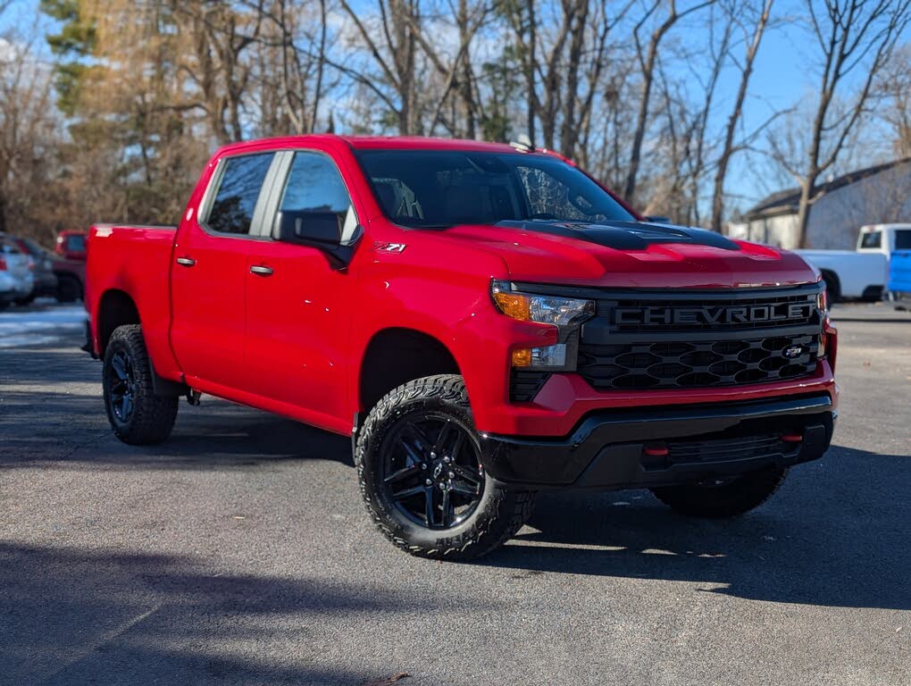 2026 Chevrolet Silverado 1500 Custom Trail Boss Crew Cab 4WD