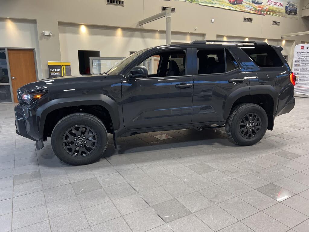 2026 Toyota 4Runner SR5 4WD