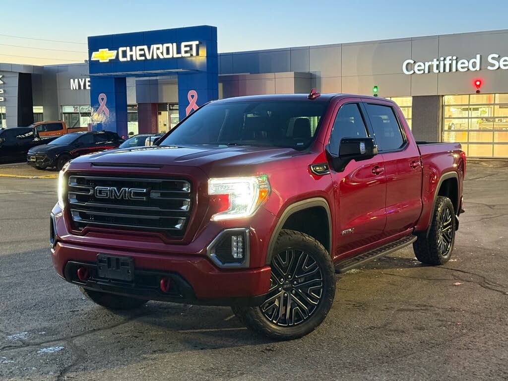 2021 GMC Sierra 1500 AT4 Crew Cab 4WD