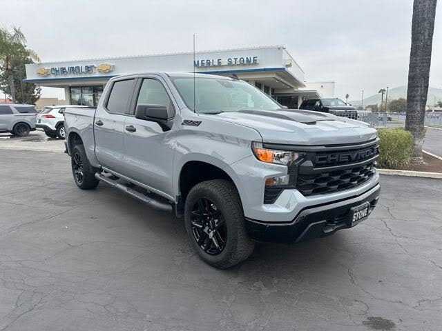 2024 Chevrolet Silverado 1500 Custom Trail Boss Crew Cab 4WD