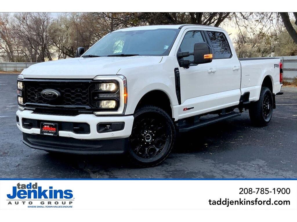 2026 Ford F-350 Super Duty Lariat Crew Cab 4WD