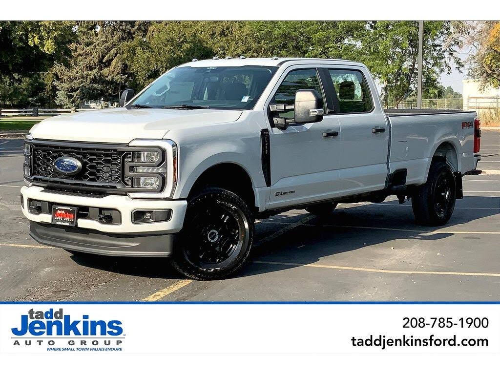 2026 Ford F-350 Super Duty XL Crew Cab 4WD