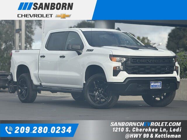 2026 Chevrolet Silverado 1500 Custom Trail Boss Crew Cab 4WD