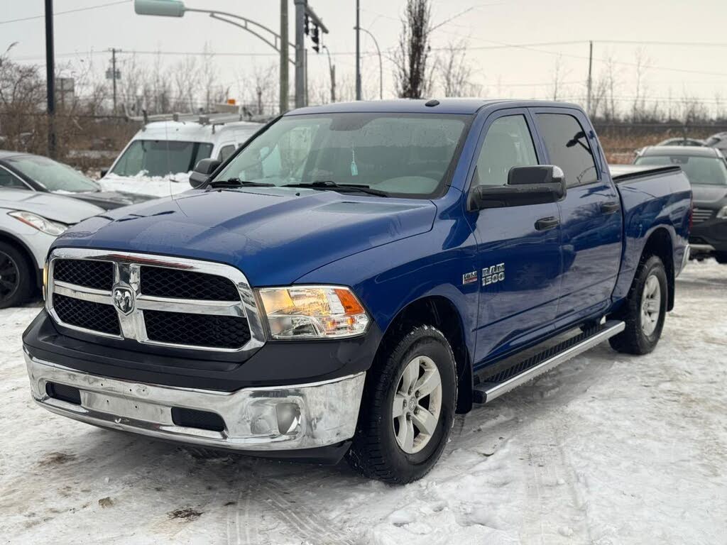 RAM 1500 ST Crew Cab 4WD 2017