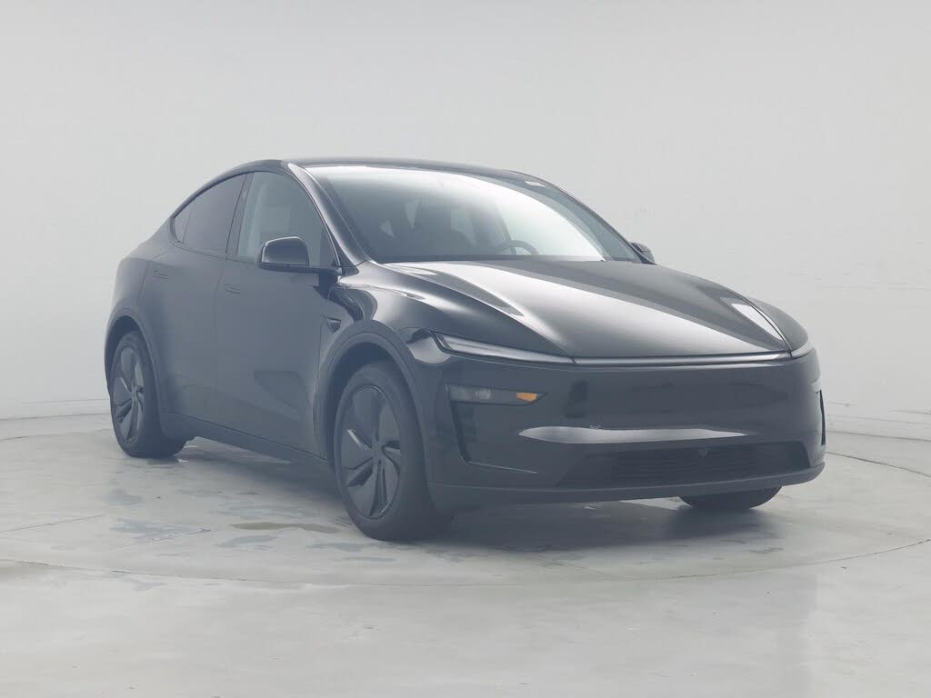 2026 Tesla Model Y Long Range RWD