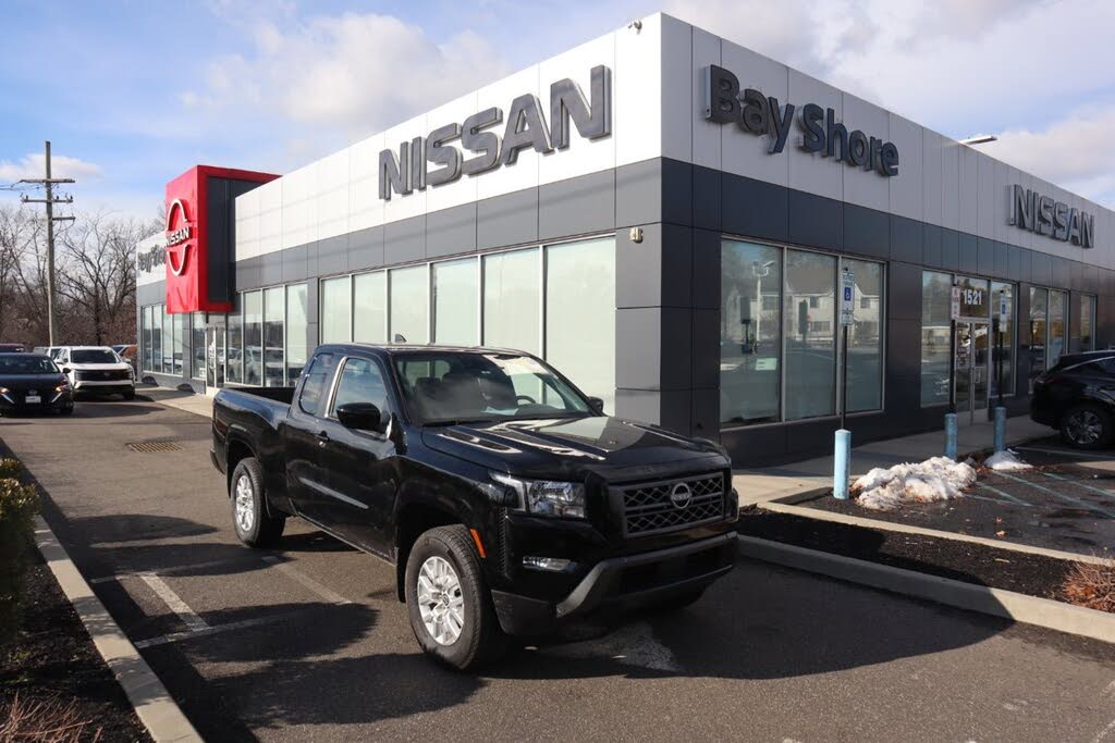 2024 Nissan Frontier SV King Cab 4WD