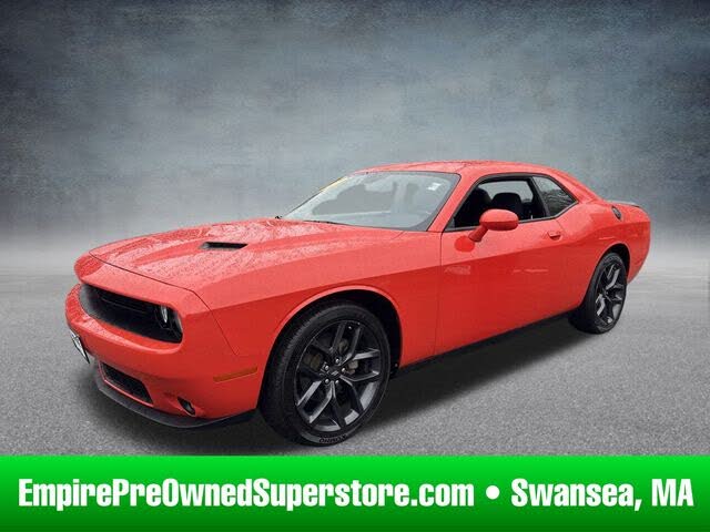 2022 Dodge Challenger SXT RWD