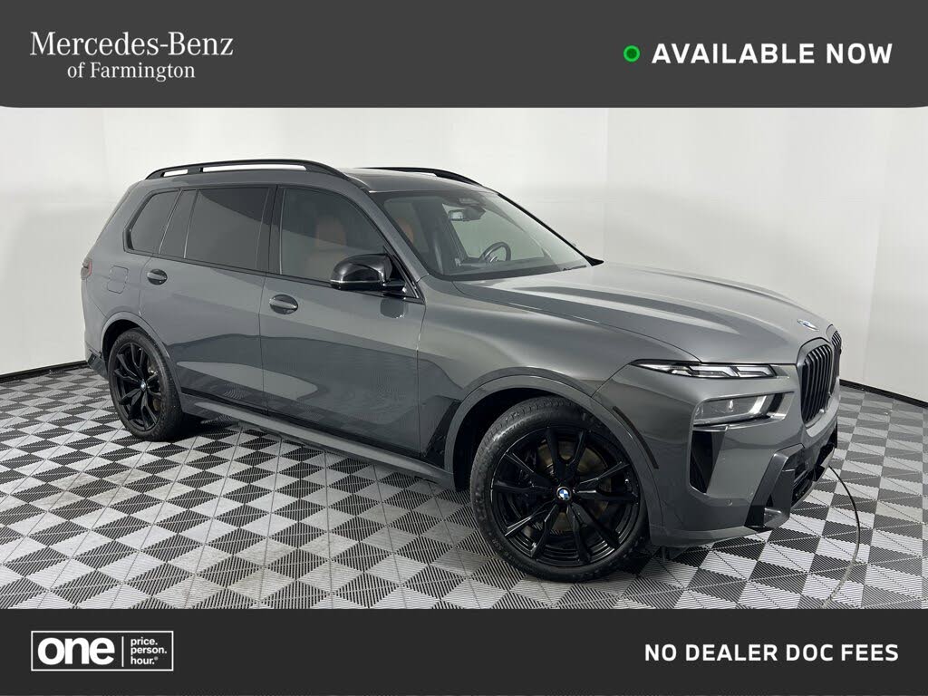 2023 BMW X7 M60i AWD