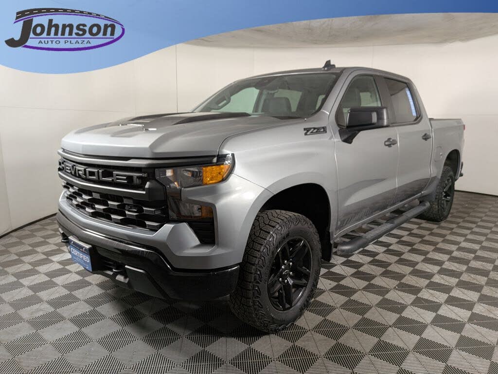 2024 Chevrolet Silverado 1500 Custom Trail Boss Crew Cab 4WD