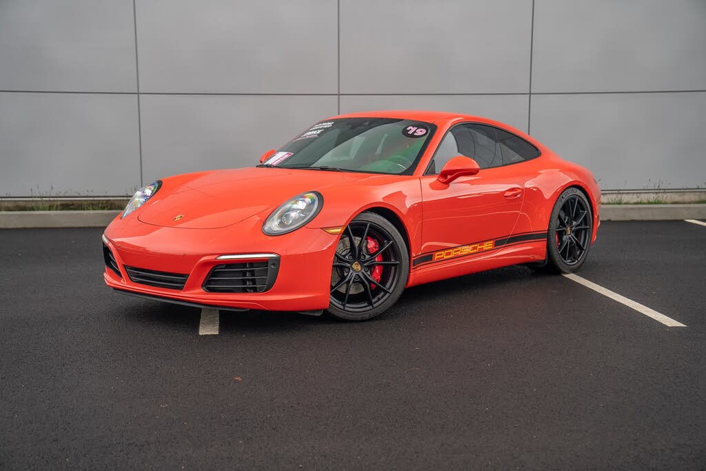 2019 Porsche 911 Carrera S Coupe RWD