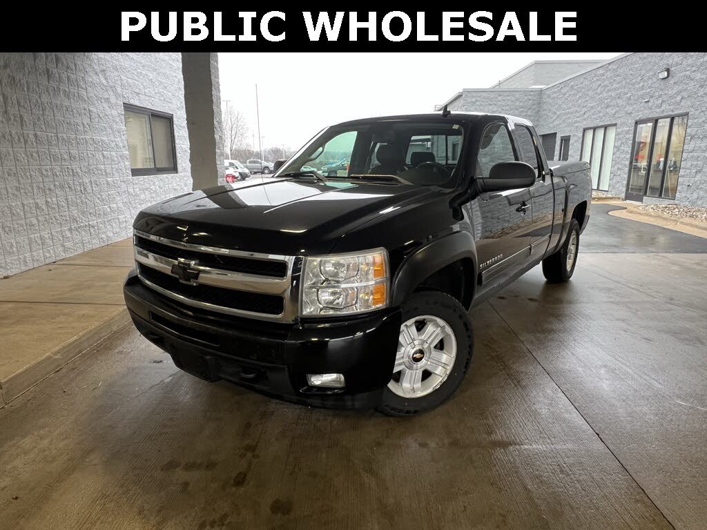 2011 Chevrolet Silverado 1500 LTZ Extended Cab 4WD