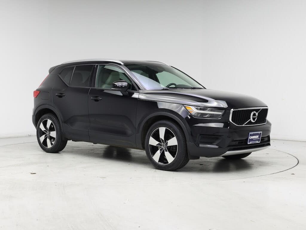 2020 Volvo XC40 T5 Momentum AWD