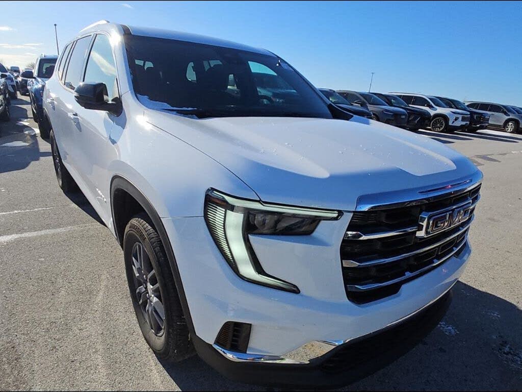 2025 GMC Acadia Elevation AWD