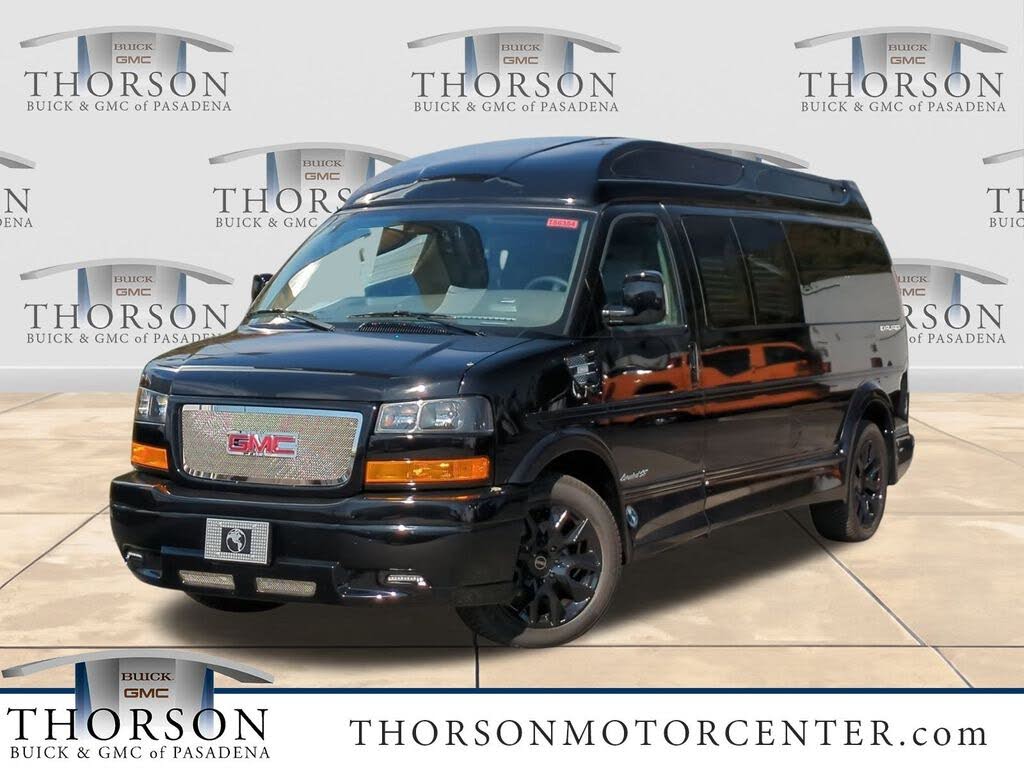 2025 GMC Savana Cargo 2500 RWD