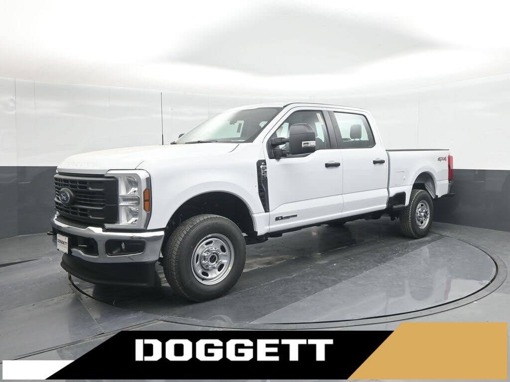 2026 Ford F-250 Super Duty XL Crew Cab 4WD