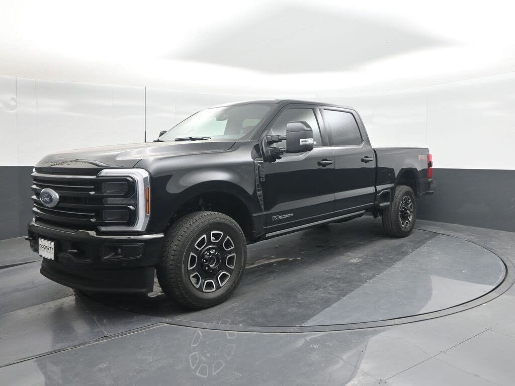 2026 Ford F-350 Super Duty Platinum Crew Cab 4WD