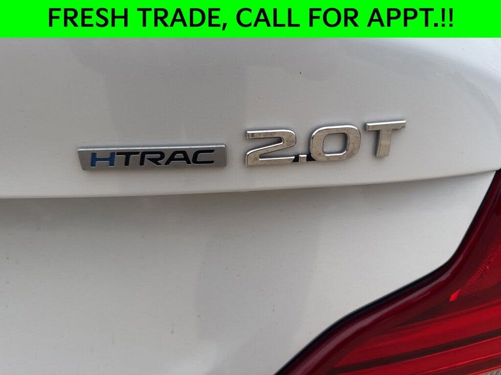 2020 Genesis G70 2.0T RWD