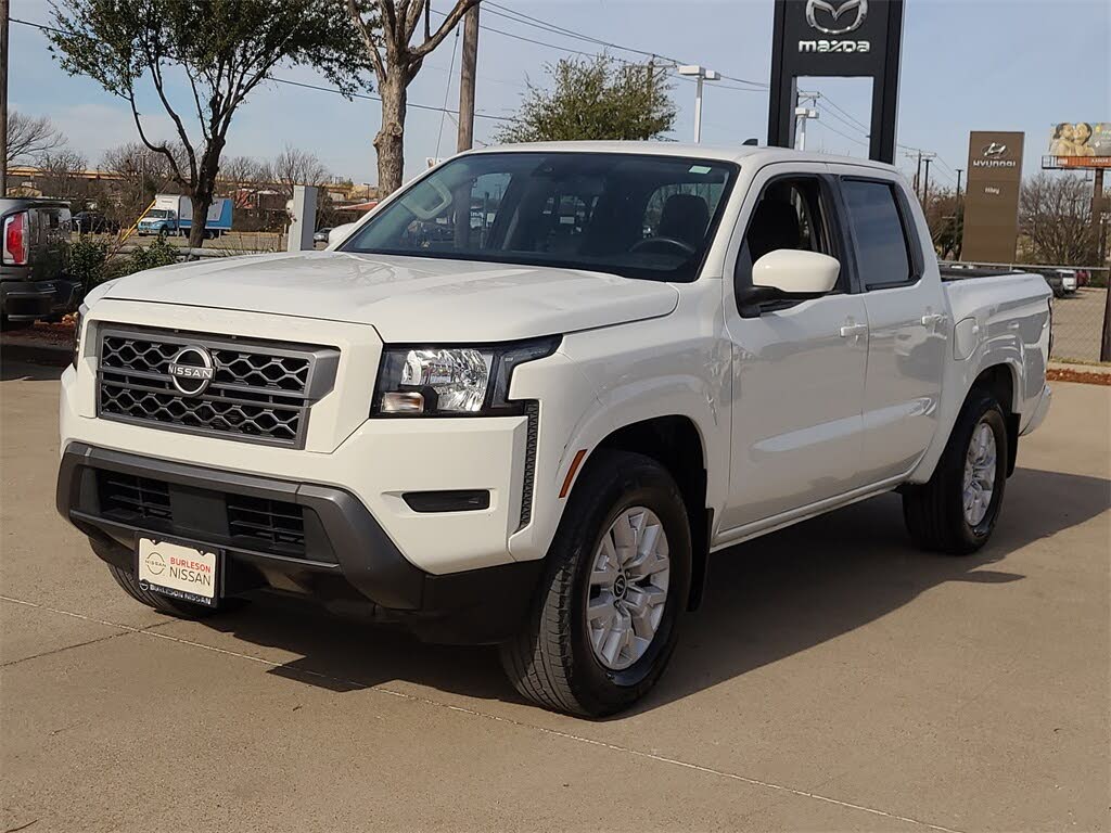 2022 Nissan Frontier SV Crew Cab RWD