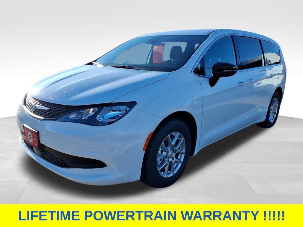 2026 Chrysler Voyager LX FWD