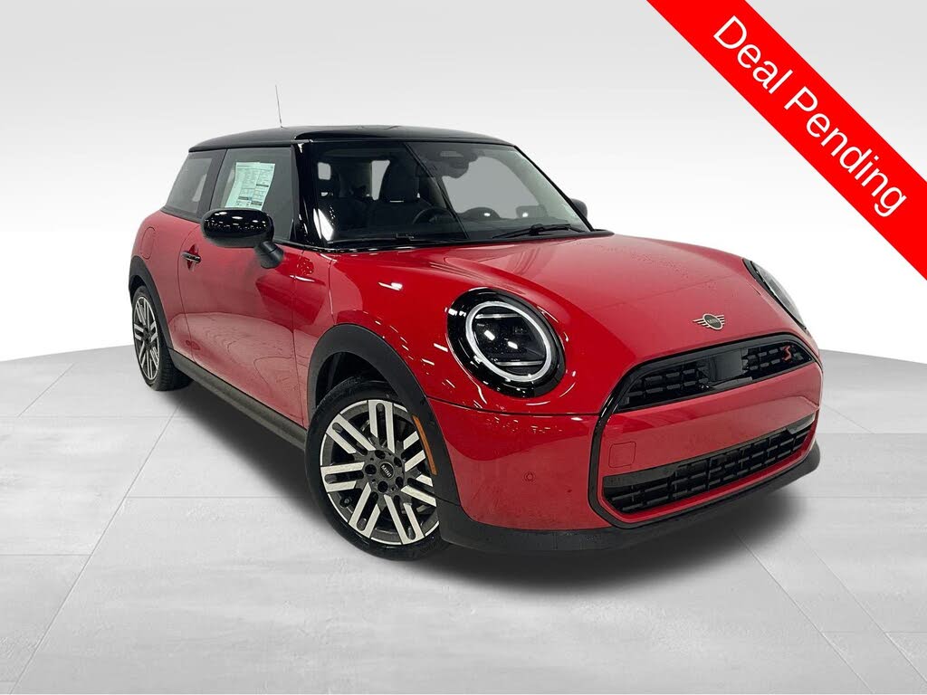 2025 MINI Cooper S Signature Trim 2-door Hatchback