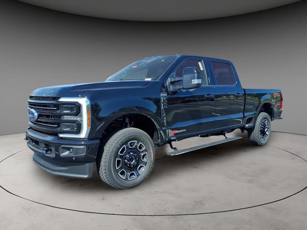 2026 Ford F-350 Super Duty Platinum Crew Cab 4WD