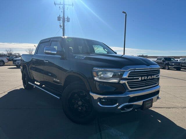 2019 RAM 1500 Laramie Crew Cab 4WD