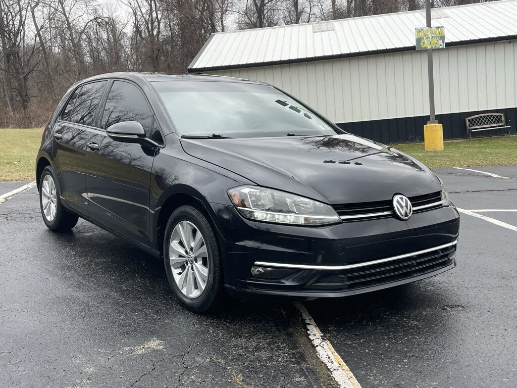 2019 Volkswagen Golf SE FWD