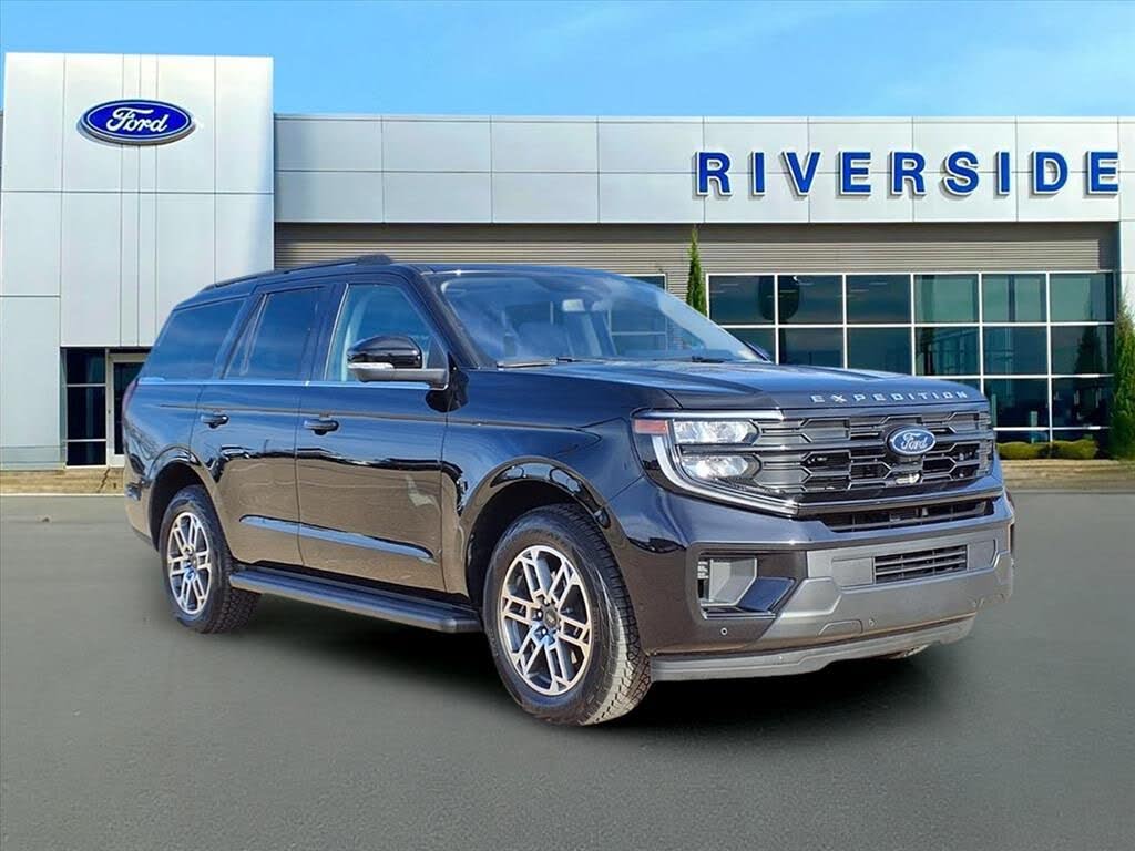 2025 Ford Expedition Active 4WD