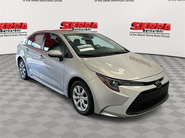 2025 Toyota Corolla LE FWD