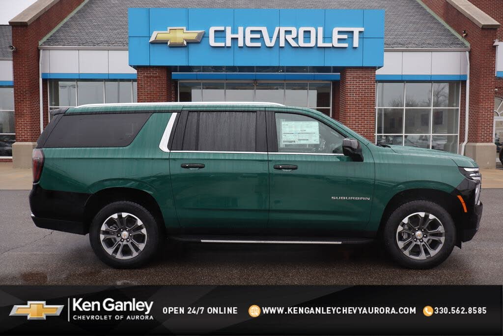 2026 Chevrolet Suburban LT 4WD