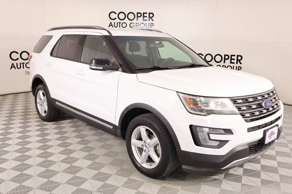 2017 Ford Explorer XLT AWD