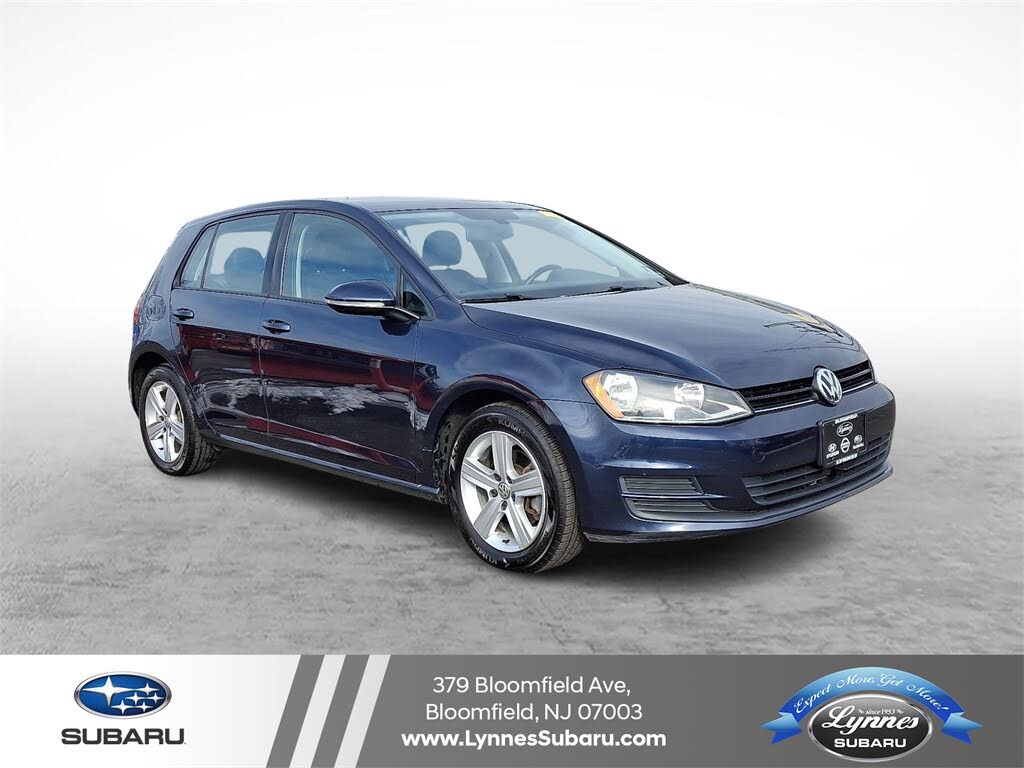 2017 Volkswagen Golf TSI Wolfsburg Edition 4-Door FWD