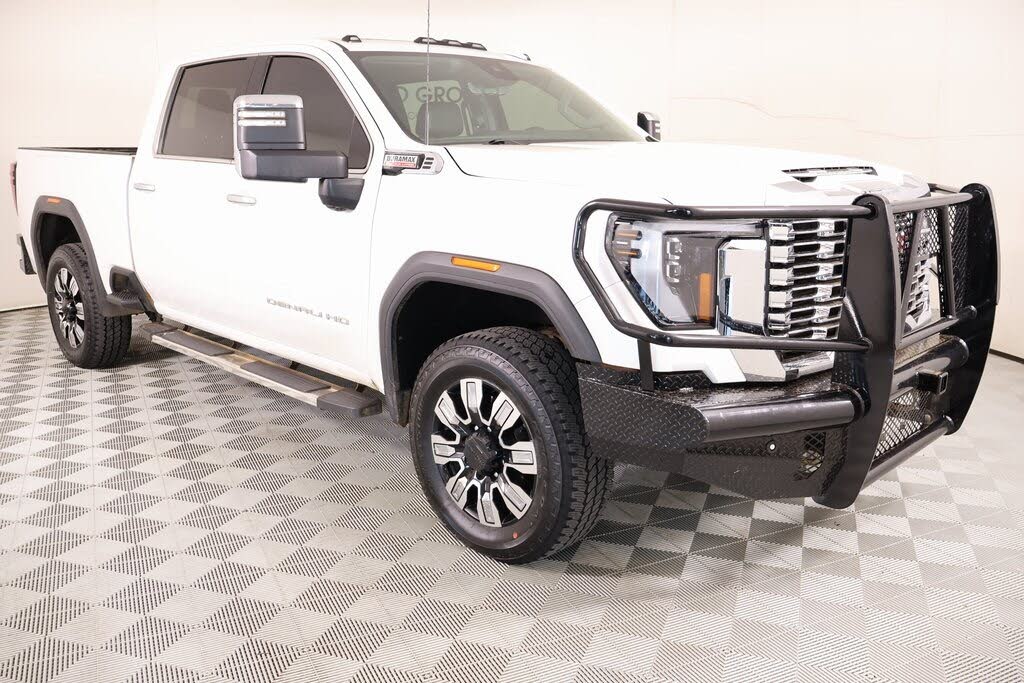 2024 GMC Sierra 2500HD Denali Crew Cab 4WD