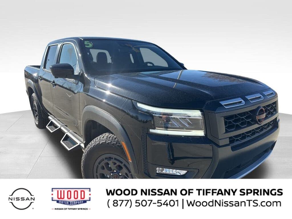 2025 Nissan Frontier PRO-4X Crew Cab 4WD