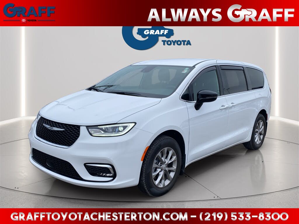 2026 Chrysler Pacifica Select AWD