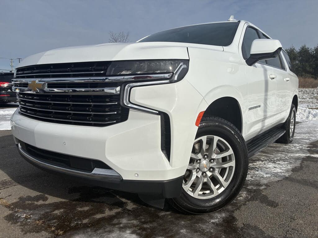 2024 Chevrolet Suburban LT 4WD