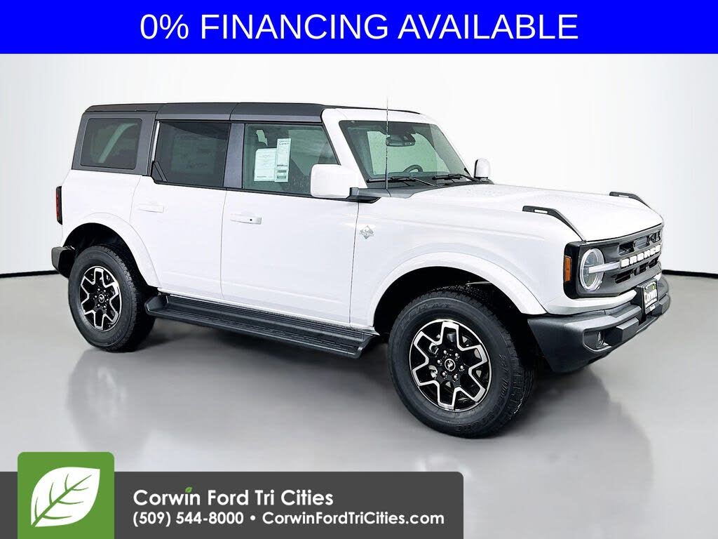 2025 Ford Bronco Outer Banks 4-Door 4WD